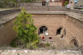 7旬老人3千元买下地坑院5万转手，有人花百万装修，看值不值图片