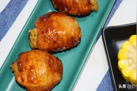 好吃的鸡翅饭包，好吃到把手指头都嘬干净，吃一整盘还嫌不够图片