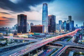 我为什么建议你来北上广深奋斗？北漂7年，我有4点思考图片