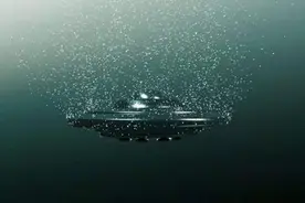 探险队搜寻遇难船，发现了一个巨大的USO，真的有外星人吗图片