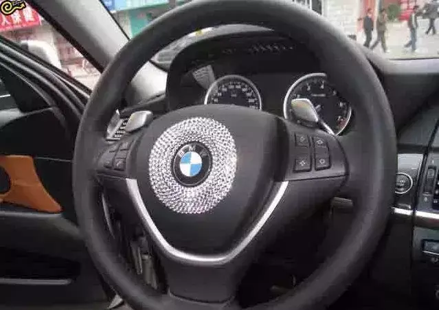 安全气囊到底是救人还是伤人，为什么那么多人被安全气囊打伤