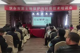 科技助农巧种地，“板结田”变“海绵田”图片