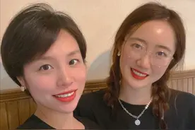陈展最新动态：挺孕肚冒险喝奶茶，却不幸“翻车”图片