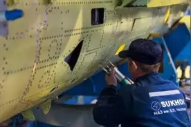 飞机蒙皮为什么不能焊接？那是在用生命开玩笑图片