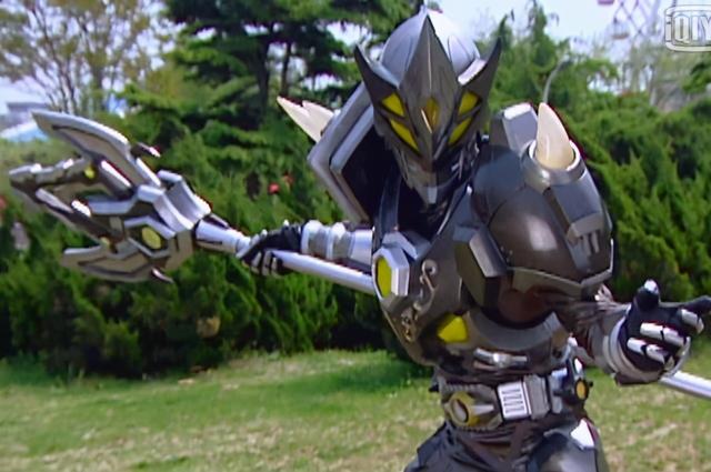 铠甲勇士：五位召唤人变身，招牌动作介绍