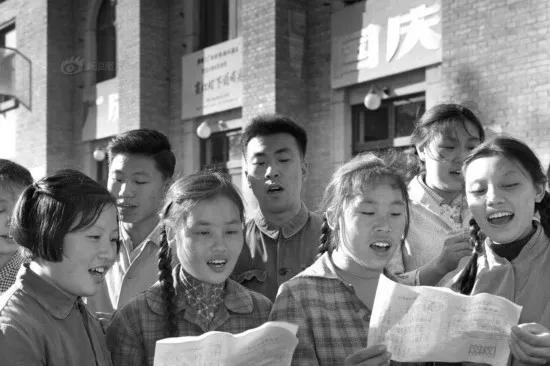 2020年中秋国庆晚会 2020年中秋国庆晚会节目单(图23) 2020年中秋国庆晚会 2020年中秋国庆晚会节目单(图23)