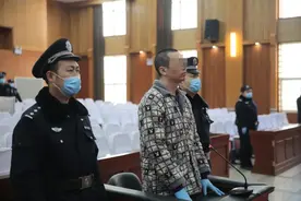 “包片干部凌晨带队拆迁被撞身亡案”二审宣判，河南高院：构不上正当防卫，维持一审12年量刑，家属称将申诉图片