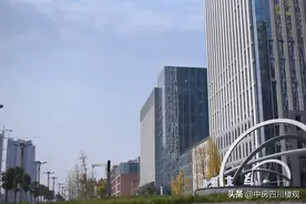 写字楼租满10年即送产权！北斗+产业园支持企业发展放大招图片
