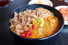 喜仕屋牛丼饭加盟前景如何？图片