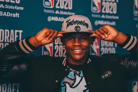 新科状元爱德华兹：从橄榄球场走向NBA赛场的又一个励志苦命娃图片