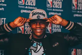 新科状元爱德华兹：从橄榄球场走向NBA赛场的又一个励志苦命娃图片