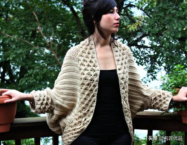 温暖毛线钩鱼鳞的方法