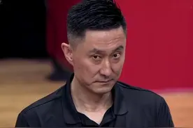 杜锋老谋深算，周鹏老而弥坚，胡明轩八面玲珑图片