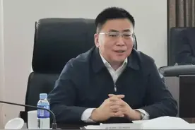 包钢任呼和浩特市委书记图片