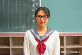 中学女生和班主任的“绯闻”（小小说）图片