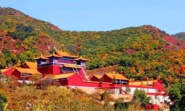 百幅天然景 九彩美林谷