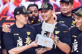 夺得CBA总冠军太难了！史上仅7队达成，北京4年3冠只排第三图片