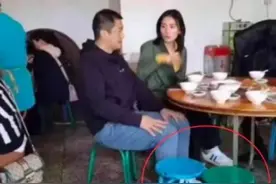 李亚鹏49岁谈恋爱仍浪漫，陪女友穿情侣鞋，海哈金喜比王菲黏人图片