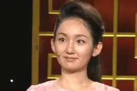 美女端一碗“粉丝”来鉴宝,  专家皱眉: 您站稳我再估价图片