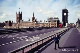 爱在瘟疫蔓延时？英国伊姆村“自我隔离”的牺牲启示录图片