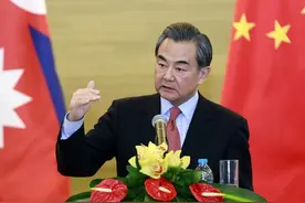 利比亚将有一场大战，各方已进入战备状态，王毅火速亮明中国态度图片