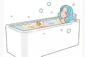 女生洗澡全过程曝光图片