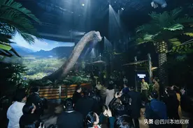 国内首家《侏罗纪世界电影特展》门票在成都预售图片