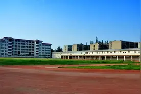 90人！襄阳面向全市招体育特长生！图片