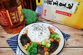 经典鲁菜海参捞饭怎么做才能香糯鲜美？山东人教你详细步骤，超赞图片