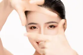 蛋白粉有什么作用？女性补充蛋白质好吗？图片
