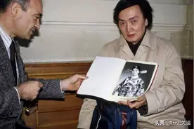 诡异间谍案：直到被捕，法国外交官才得知他20年的中国妻子是男人图片