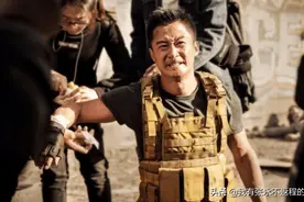 吴京为何不再提《战狼3》？李连杰6字警告：“夹起尾巴做人”图片