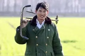 大衣哥朱之文最高的演出费是多少？朱之文说“激动的一晚没睡觉”图片