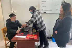 河南好“枫”警丨将勤补拙的“片警”杨洋图片