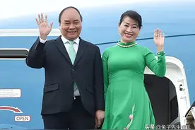 越南第一夫人小圆脸惊艳，笑出双下巴依然高贵，富太太气质真高级图片