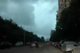 狂风+暴雨+雷电来袭！合肥刚刚连发预警！未来6小时还要有…图片