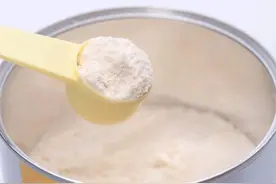 1、2、3段奶粉，宝宝为何不能随便喝？换奶粉过渡期要注意什么图片