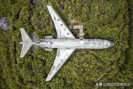 广东恩平水库湖畔现“僵尸飞机”“末日既视感”十足图片