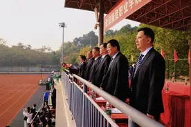 武汉商贸职业学院举行2021年秋季运动会开幕式（图）图片