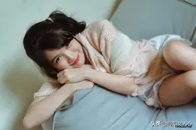 美女小甜甜，每天更新靓图，欢迎关注图片