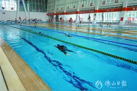 高明体育中心游泳馆恢复对外开放 首周迎客787人次图片
