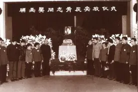 顾圣婴：19岁获金奖，30岁与母亲、弟弟一同自杀，葬礼上尸骨无存图片