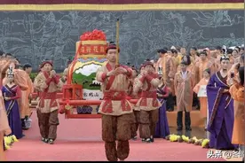 论语史鉴：为了他，发动了一场战争图片