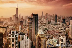 为什么说江苏是散装的？是省会城市太弱，还是其它城市太强？图片