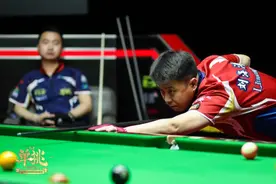 楚秉杰先输刘海涛，一夜之间拉升状态，21-11终结杨绍杰连胜图片