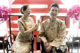 结婚7年仍像热恋，甄子丹小姨子收服帅气老公，豪门婚姻也需保鲜图片