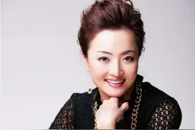 知名女演员原华：与央视名嘴沙桐离婚后，嫁圈外人生一子幸福美满图片