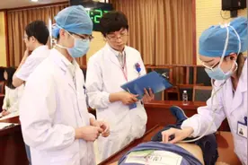 毕业后想成为“医生”，这4个专业值得选择，考生提前做好定位图片