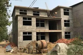 农村俗语“墙上墙，门对门，家败人又亡”，什么意思？图片