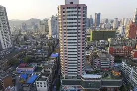 贵阳茅台大厦，荒废25年无人居住，背后到底是什么原因？图片